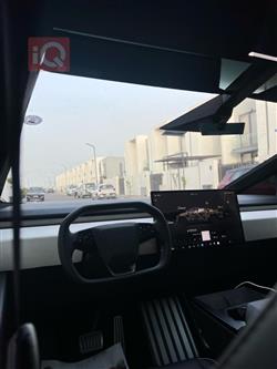 تسلا سايبر تراك